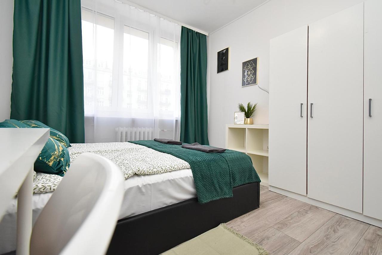 Rental Apartments Aleja Niepodleglosci Warschau Exterior foto